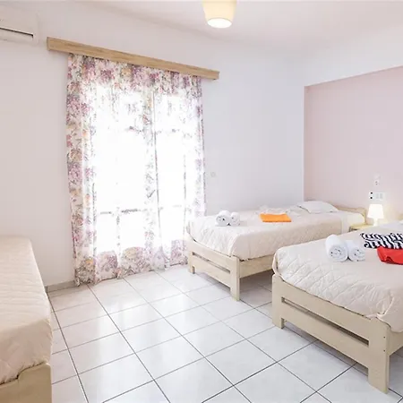 Malia Central Apartments Hotel apartamentowy 4*