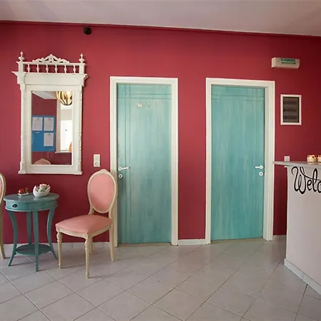 Malia Central Apartments 4* Malia (Crete)