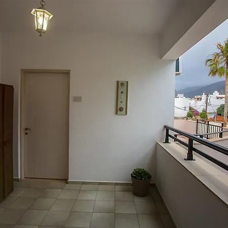 Malia Central Apartments 4* Malia (Crete)