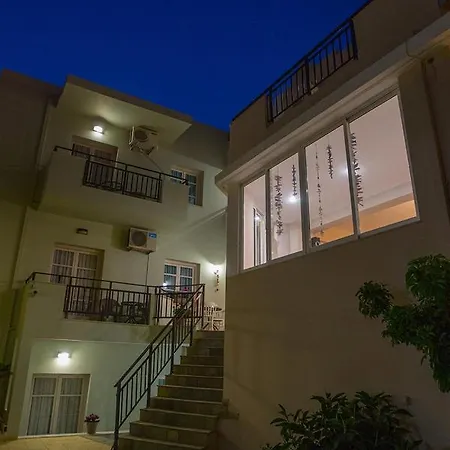 Malia Central Apartments Aparthotel