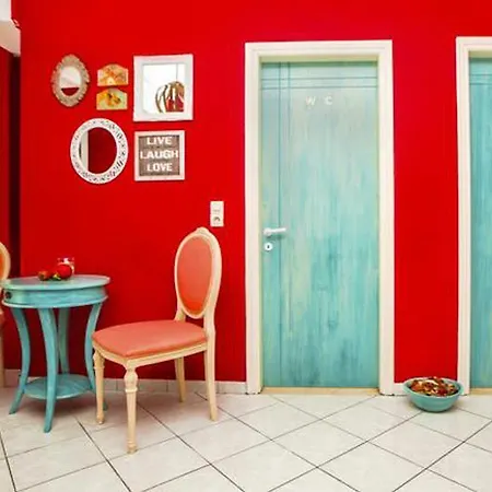Malia Central Apartments 4*