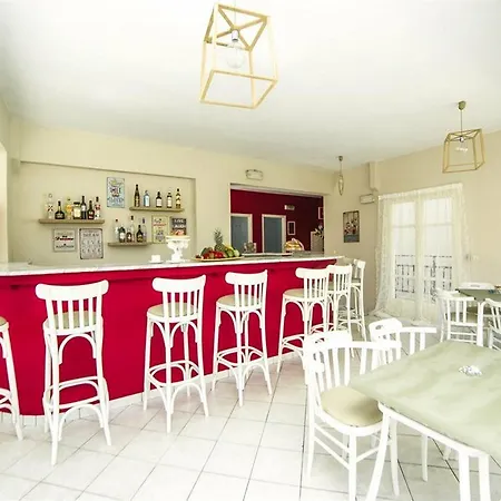 Malia Central Apartments Aparthotel 4*